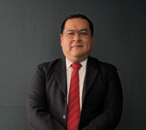 Lic. Luis Sutuj